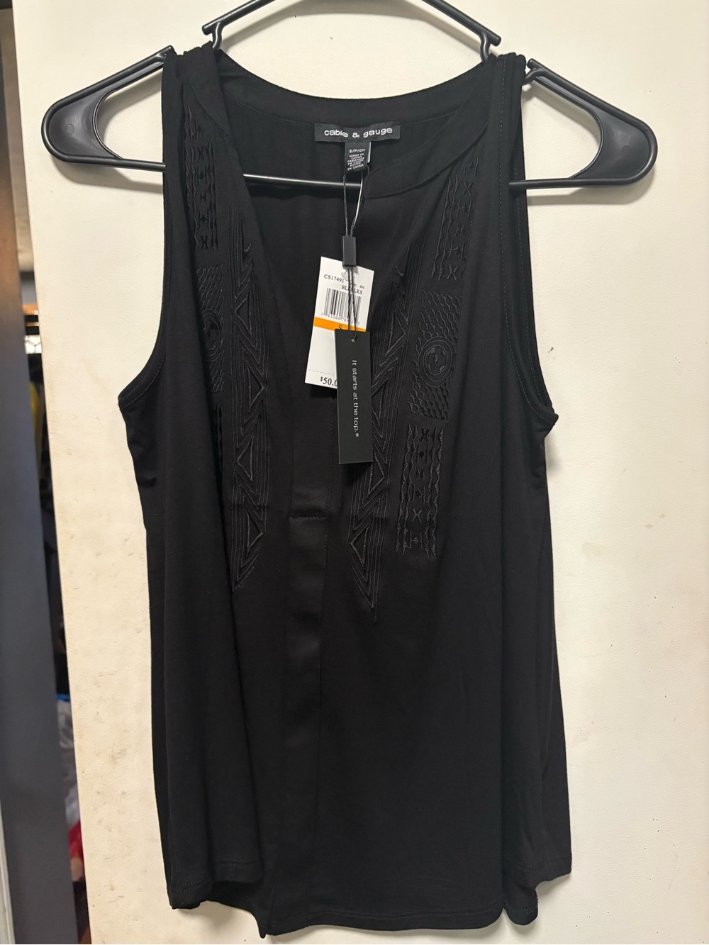 Cable & Gauge Black Sleeveless Embroidered Tank Top